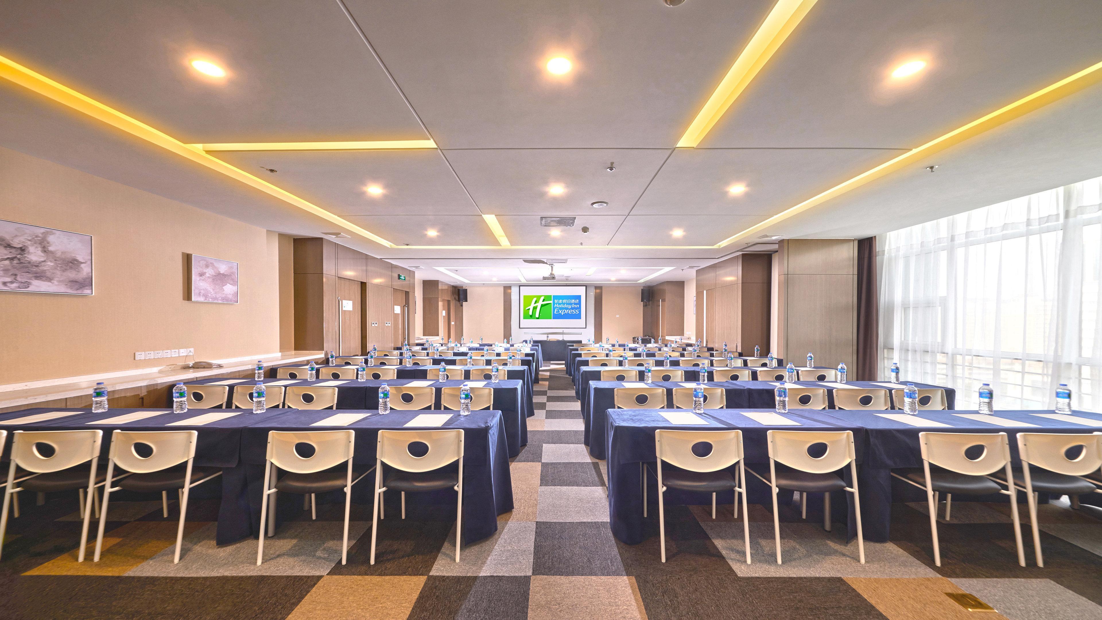 Holiday Inn Express Baoji City Centre By Ihg Esterno foto