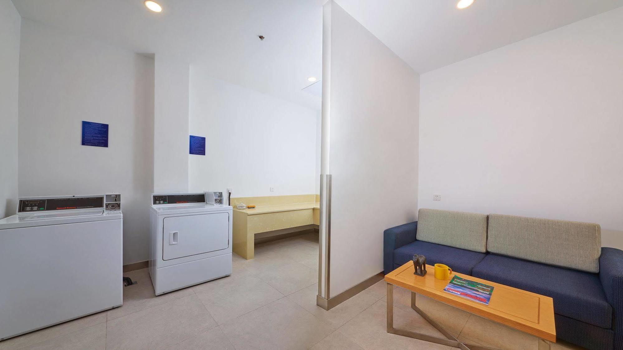 Holiday Inn Express Baoji City Centre By Ihg Esterno foto
