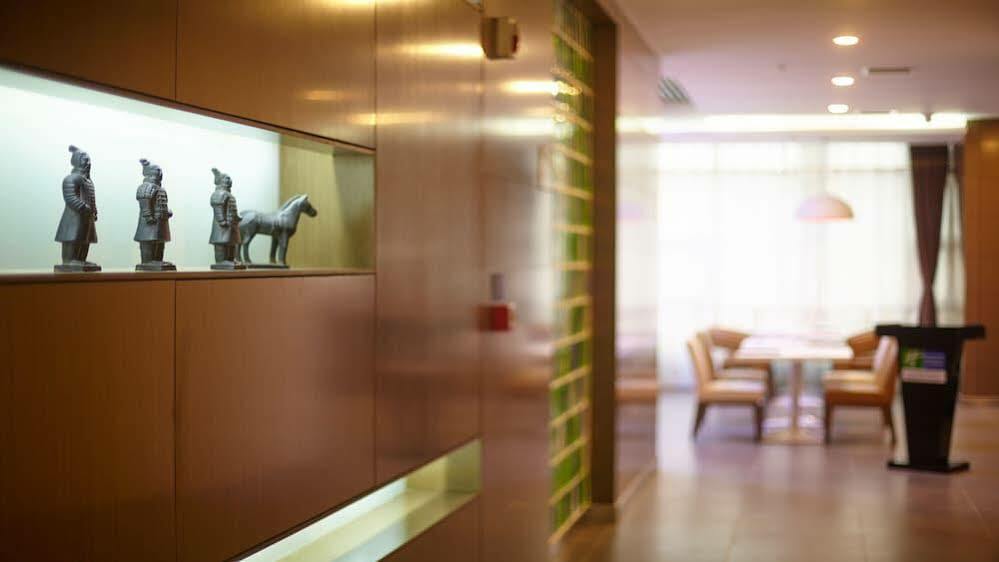 Holiday Inn Express Baoji City Centre By Ihg Esterno foto
